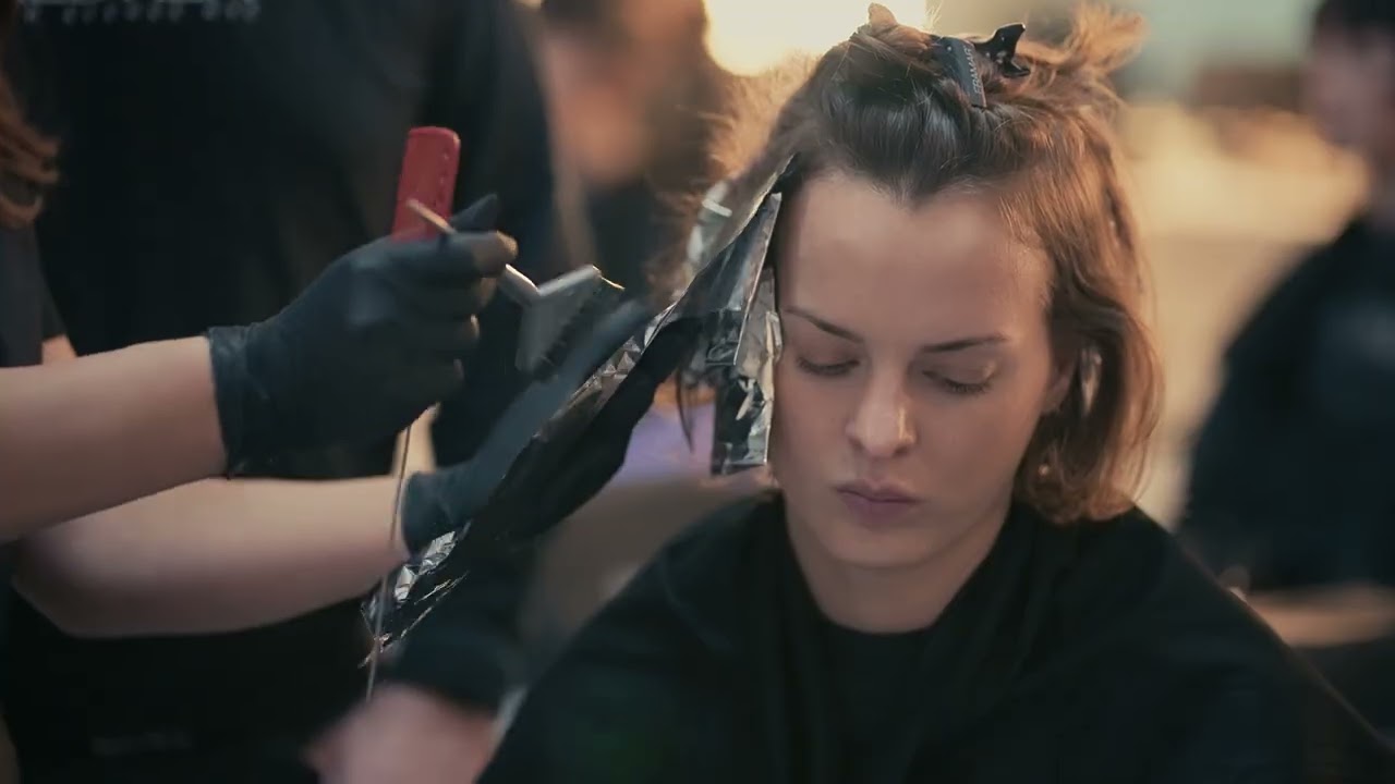 NEXT LOOK | REDKEN Mocha Mousse Bronde